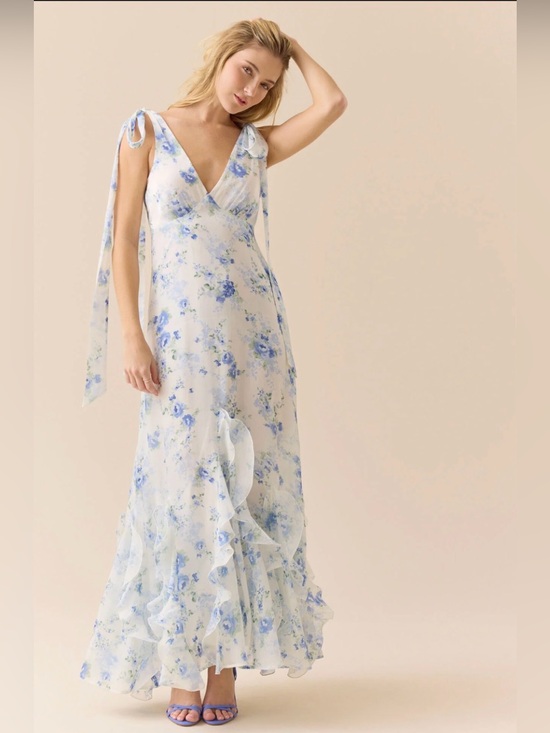 Altar'd State Dresses & Skirts - Altar'd State Blue & White Floral Tie-Shoulder V-Neck Maxi Dress